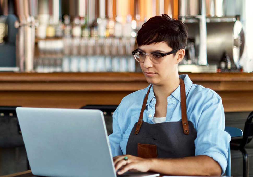 Entrepreneur using SouthState online banking